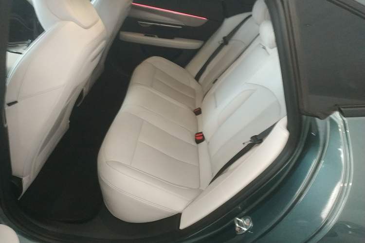 Used XPeng P7 2023 P7i 610 Max Performance Edition
