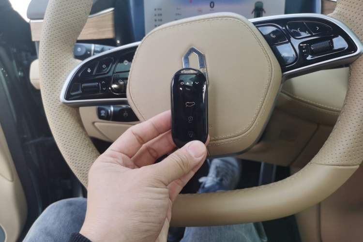 Used Hima AITO M7 2024 1.5T Intelligent Driving 4WD Max Edition 5 Seats