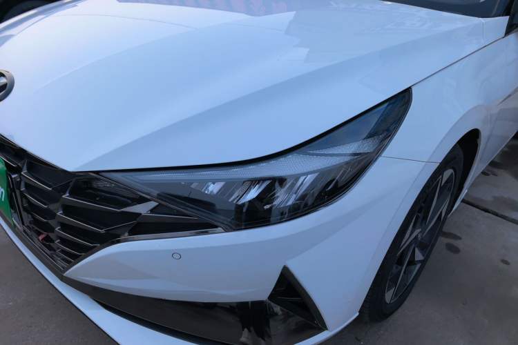 Used Hyundai Elantra 2021 1.5L CVT LUX Prestige Edition Left Front Headlight