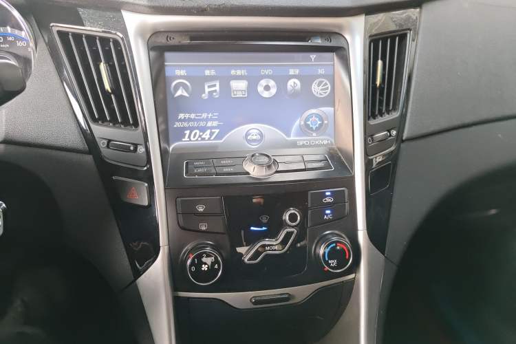Used Hyundai Sonata 2013 2.0L Automatic Fashion Edition Audio And AC Panel