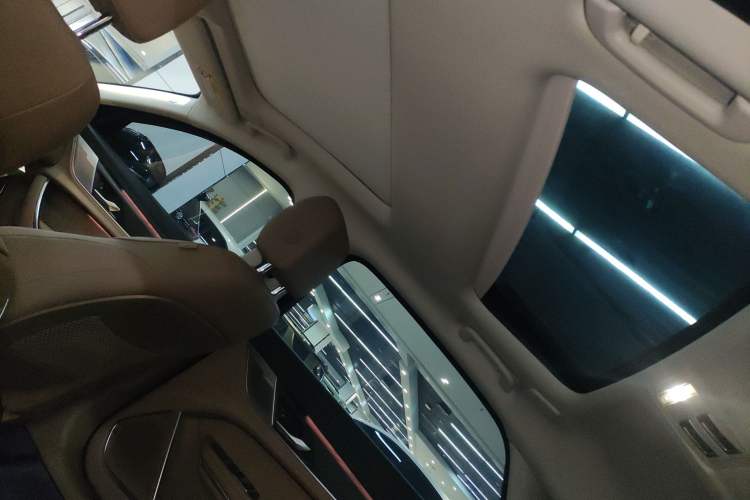 Used Jaguar XFL 2024 2.0T P250 Two-Wheel Drive Prestige Luxury Edition
