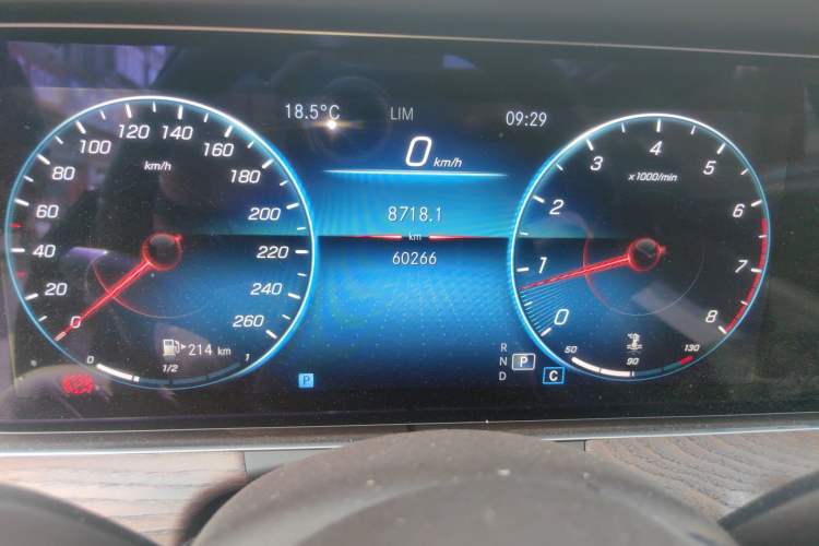 Used Mercedes-Benz E-Class 2021 Facelift E 260 L Odometer Close Up