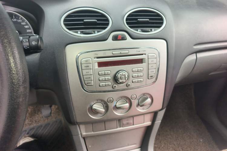 Used Ford Focus 2013 Hatchback Classic 1.8L Manual Base Model
