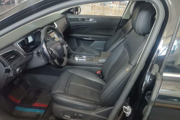 Used Ford Taurus 2017 EcoBoost 180 Luxury Model