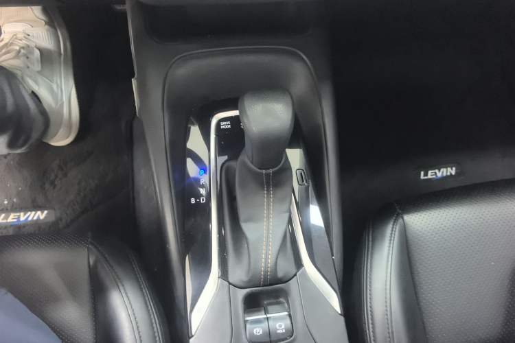 Used Toyota Levin 2024 Smart Electric Hybrid Dual-Engine 1.8L Luxury Edition
