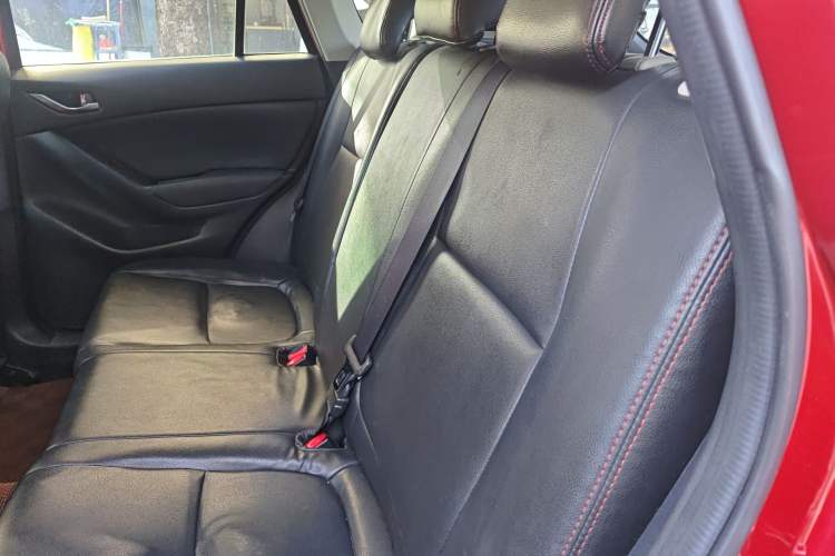 Used Mazda CX-5 2015 2.0L Manual Two-Wheel Drive Comfort Version
