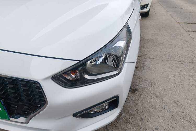 Used Hyundai Verna (older generation) 2017 1.4L Automatic YueXiang Edition China V-standard