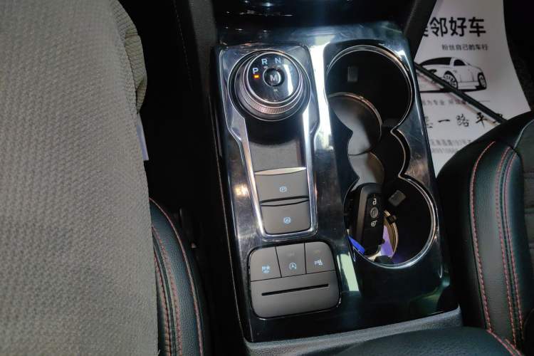 Used Ford Escape 2020 EcoBoost 245 Four-Wheel Drive ST-LINE Deluxe Edition