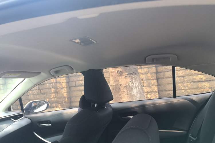 Used Toyota Corolla 2022 Dual-Motor 1.8L E-CVT Pioneer Edition
