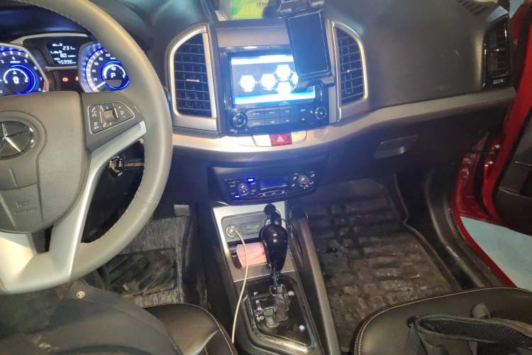 Used JAC Refine S3 2014 1.5L CVT Luxury Smart Model
