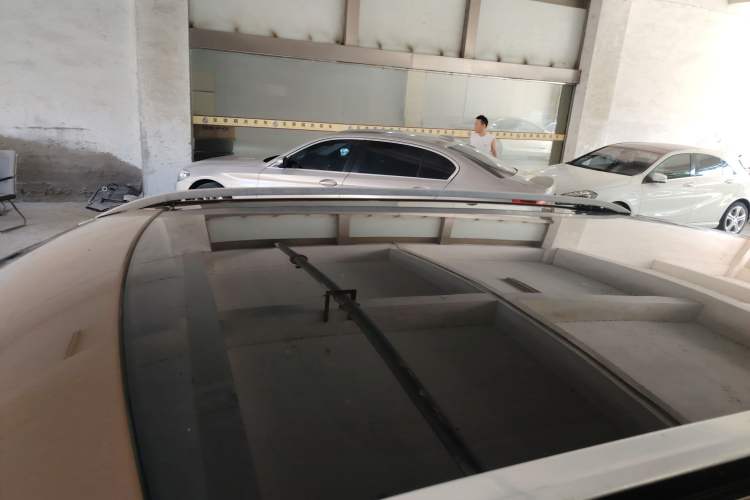 Used Land Rover Range Evoque 2014 2.0T 5-Door Luxury Edition