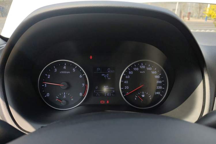 Used Hyundai Celesta 2020 1.6L Automatic GL Enjoyable Edition Instrument Cluster