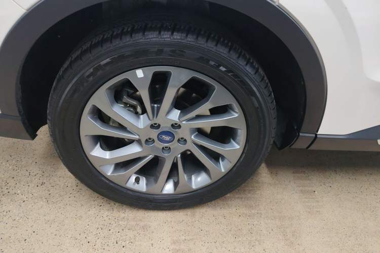 Used Ford Equator 2023 EcoBoost 225 Premier 7-Seater (2/2/3)
