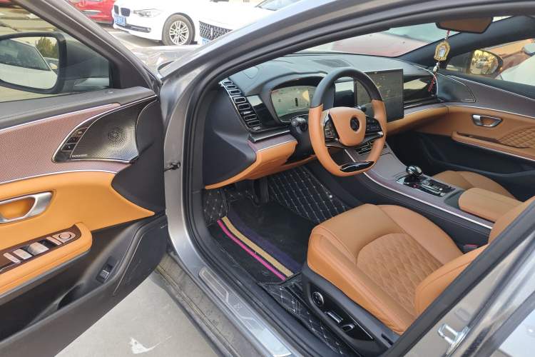 Used BYD Han 2022 DM-i 121KM Luxury Model
