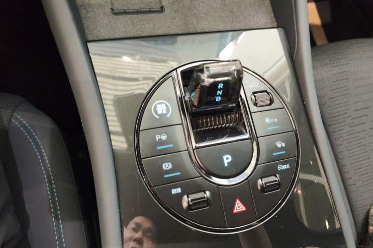 Used BYD Seal 06GT 2025 Intelligent Driving Version 605 Heatwave Edition Gear Lever