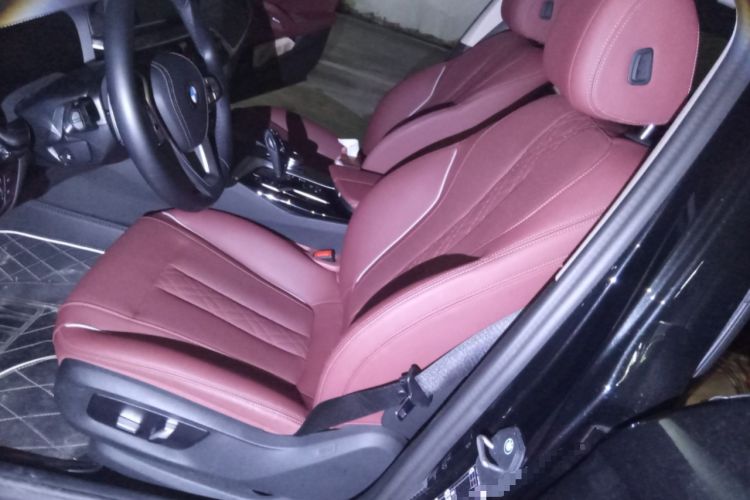 Used BMW 5 Series 2023 530Li Leading Edition Luxury Package Left Front Seat