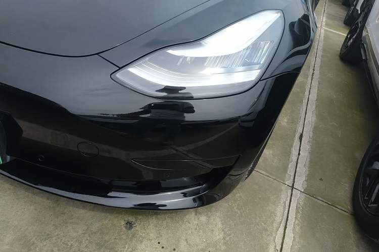 Used Tesla Model 3 2020 Revised Version Standard Range Rear-Wheel Drive – Upgraded Edition Left Front Headlight