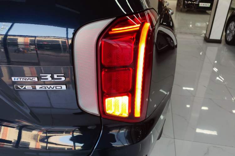 Used Hyundai Palisade 2021 3.5L Automatic 4x4 GLS
