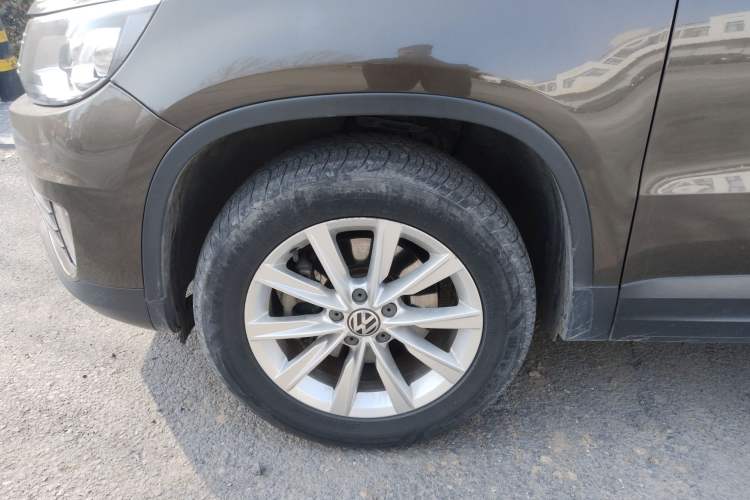 Used Volkswagen Tiguan 2017 300TSI Automatic Two-Wheel Drive Silk Road Comfort Edition
