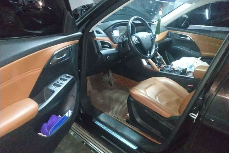 Used BORGWARD BX7 2016 28T 2WD Elite Edition 5-seater
