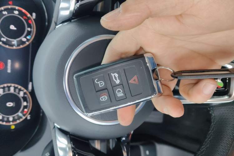 Used Jaguar E-PACE 2024 All-New R-DYNAMIC S Sport Edition
