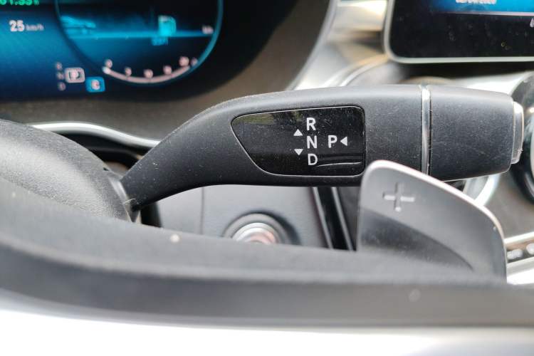 Used Mercedes-Benz C-Class 2020 C 260 L Sport Edition Gear Lever