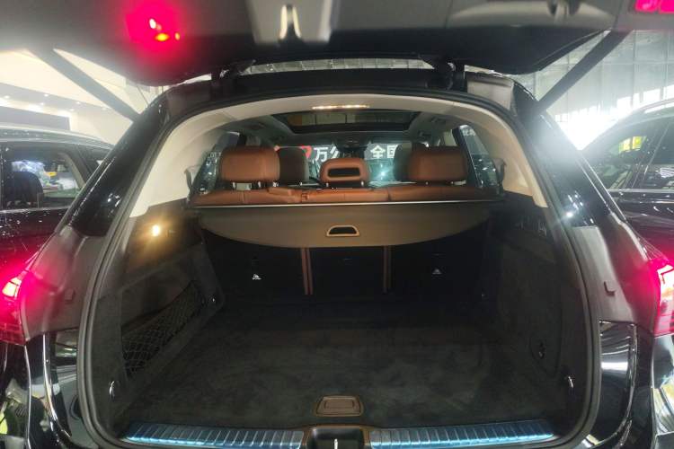 Used Mercedes-Benz GLE 2025 GLE 450 4MATIC Luxury Model