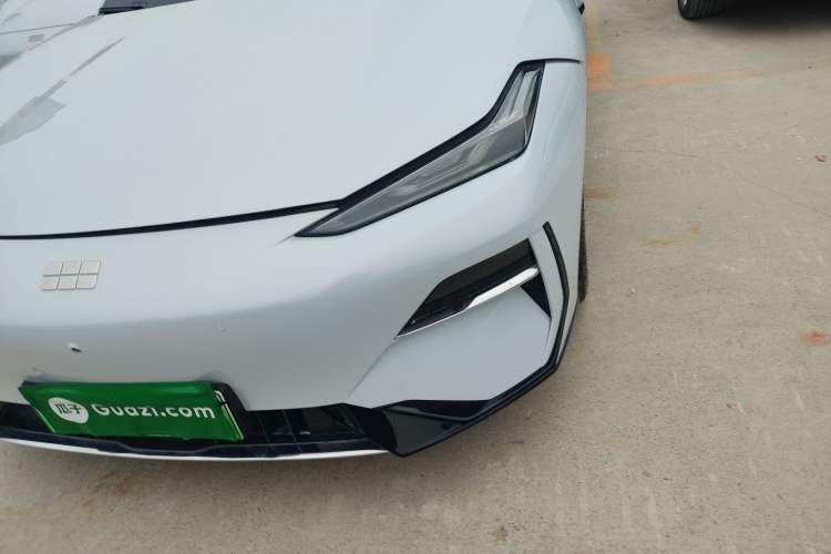 Used Geely Galaxy E8 2025 700 km Long-Range Intelligent Driving Version
