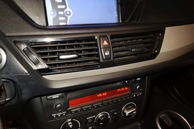 Used BMW X1 2014 sDrive18i Fashion Model
