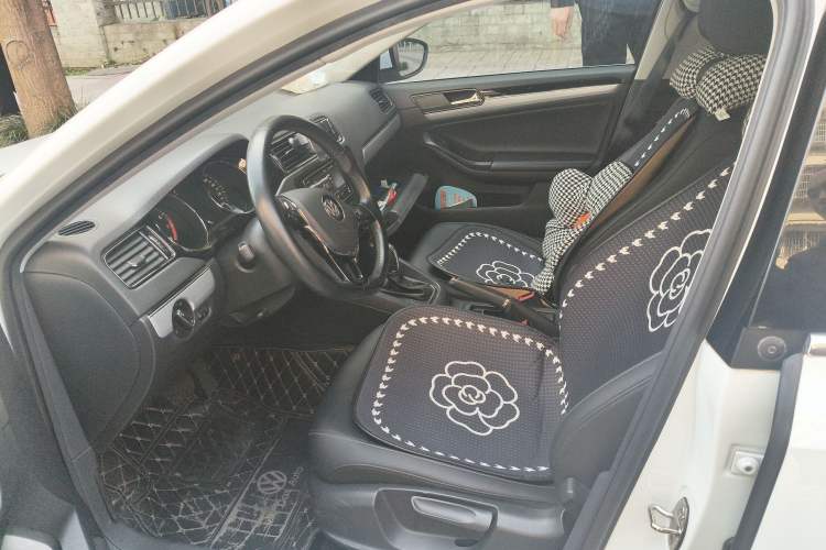 Used Volkswagen Sagitar 2018 280TSI DSG Ignite Edition Left Front Seat