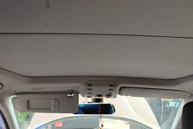 Used BMW X1 2014 sDrive18i Leading Model
