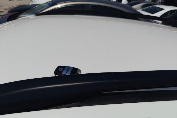 Used Kia KX Cross 2017 1.4L AT GLS
