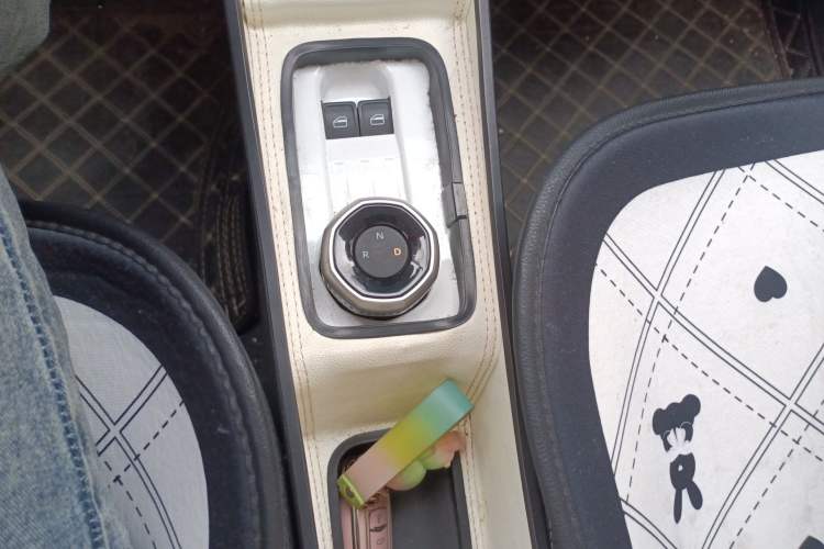 Used Geely Galaxy Panda 2023 Panda Mini 200km Endurance Bear