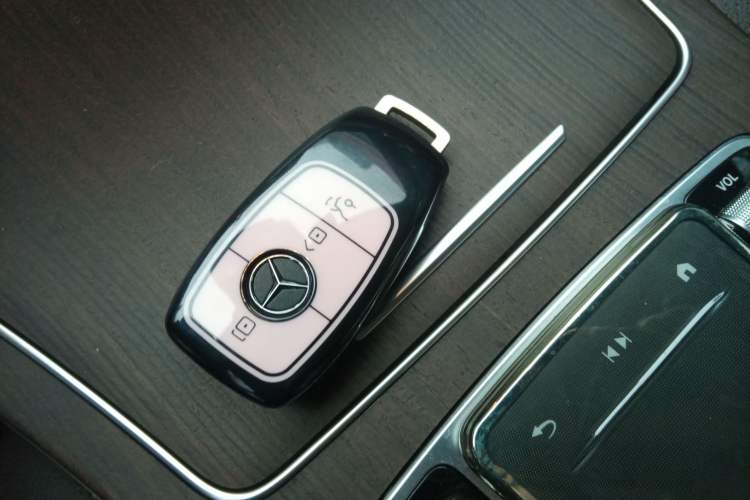 Used Mercedes-Benz GLC 2021 GLC 300 L 4MATIC Dynamic Model
