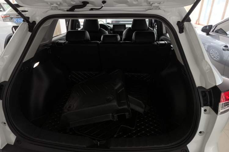 Used Toyota FRONTLANDER 2022 2.0L CVT Leading Edition