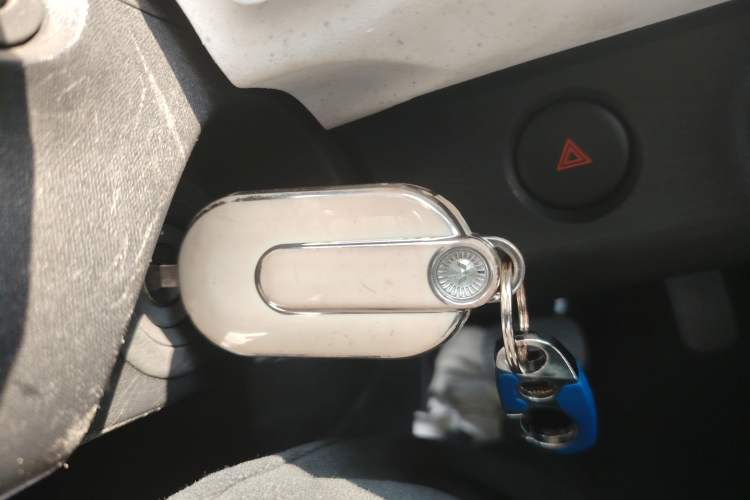 Used Wuling Hongguang MINIEV 2024 3rd Generation 215km Advanced Version
