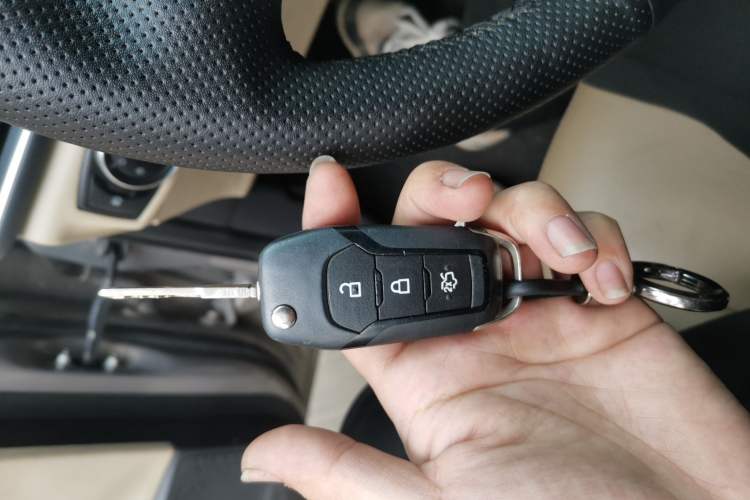 Used Ford Escort 2015 1.5L Manual Comfort Model
