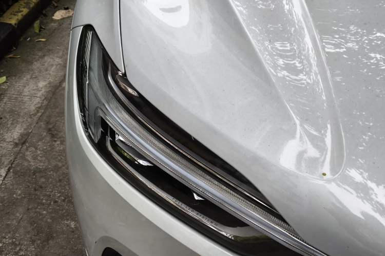 Used Volvo XC60 2019 T5 4x4 Zhiyuan Edition China VI Standard Right Front Headlight