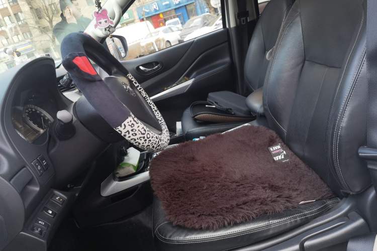 Used Nissan Terra 2018 2.5L Automatic 4x4 Luxury Edition
