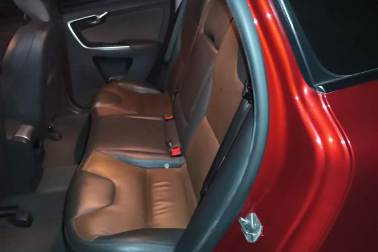 Used Volvo XC60 2015 T5 AWD Zhiyuan Edition