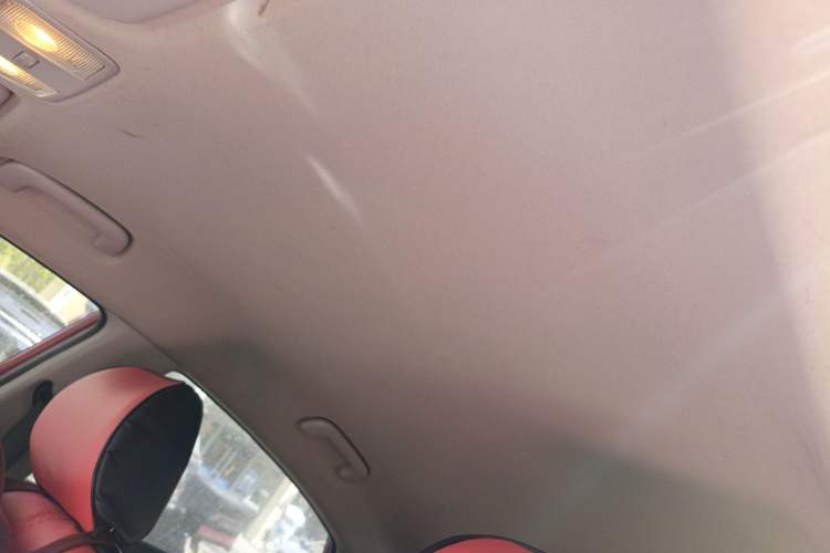 Used Hyundai Verna (new generation) 2016 1.4L Automatic Sport Edition Headliner