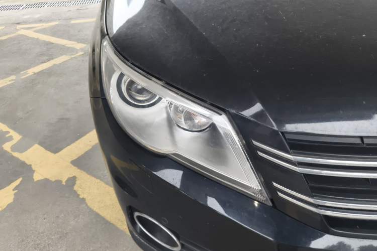 Used Volkswagen Tiguan 2010 2.0 TSI Automatic All-Wheel Drive Flagship Navigation Edition
