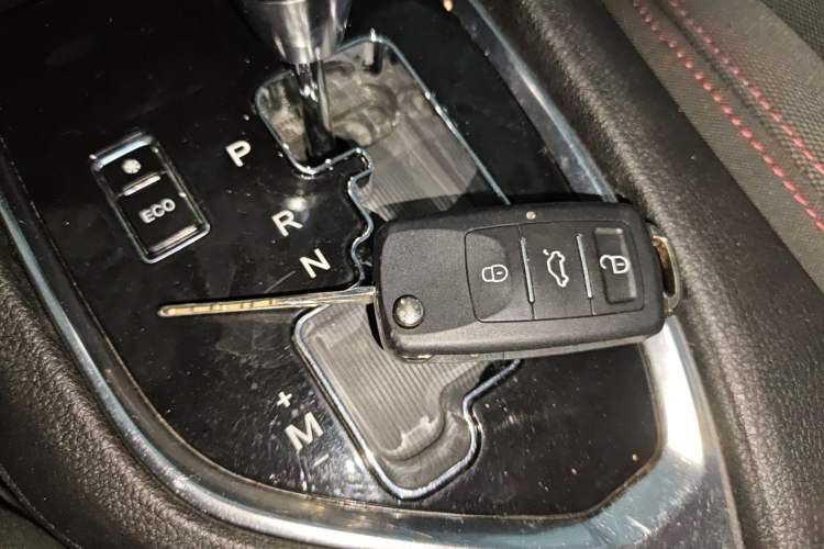 Used Dongfeng Aeolus AX5 2017 1.4T Automatic Qushang Model Vehicle Key