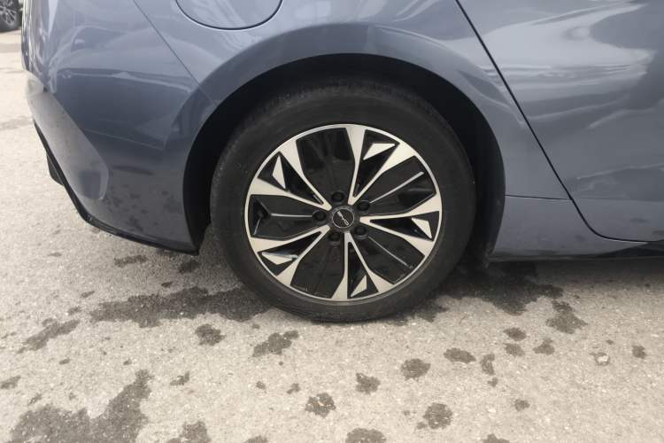 Used BYD Seal 2022 550 km Standard Range Rear-Wheel Drive Prestige Version