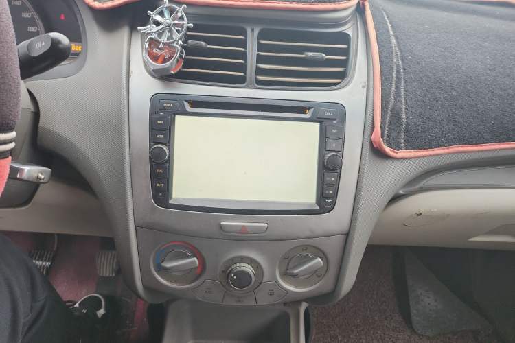 Used Chevrolet Sail 2010 Sedan 1.2L Manual Fashion Edition
