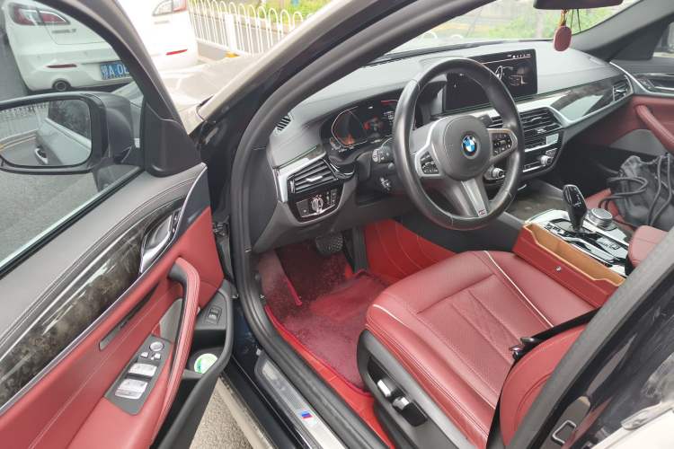 Used BMW 5 Series 2021 Facelifted 525Li M Sport Package