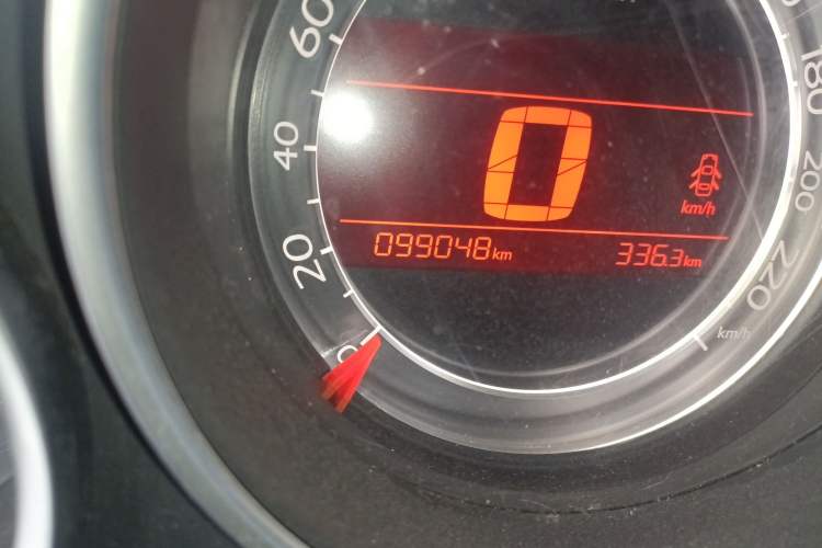 Used Citroen C4L 2013 1.8L Automatic Jingzhi Edition
