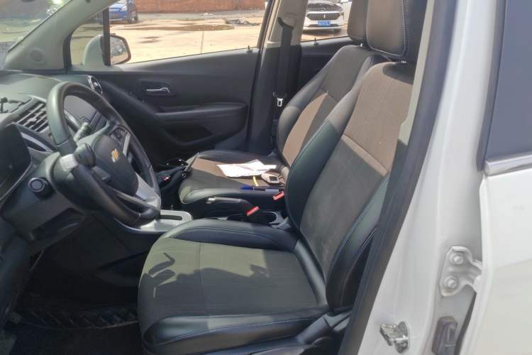 Used Chevrolet Trax 2016 1.4T Automatic Two-Wheel Drive Luxury Version Left Front Seat