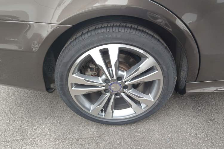 Used Mercedes-Benz E-Class 2015 E 260 L Sport Edition