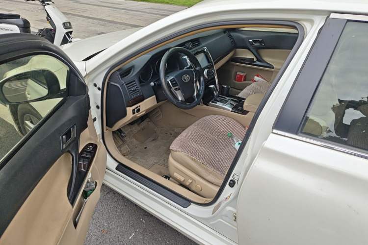 Used Toyota Reiz 2012 2.5V Fengdu Elite Stylish Edition Driver Seat